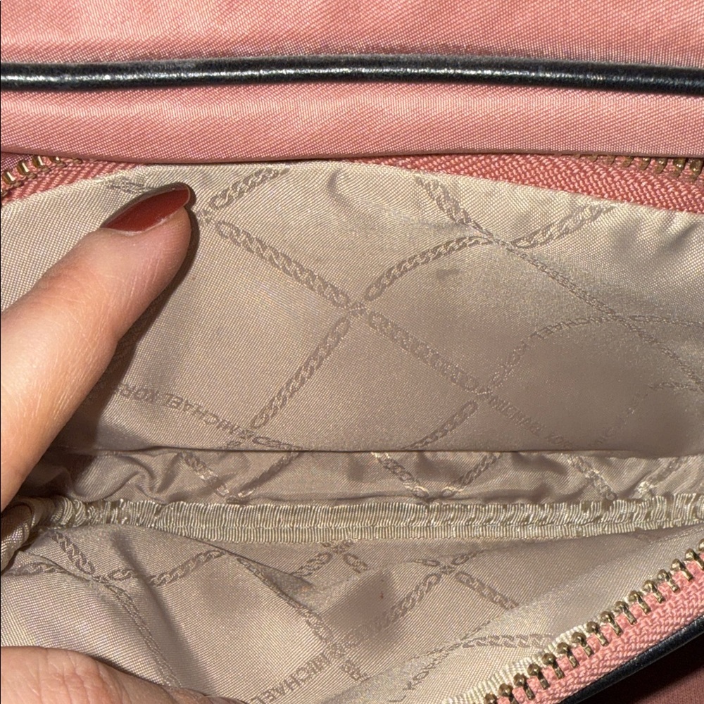 Michael Kors Blush Crossbody Bag - Picture 2 of 6